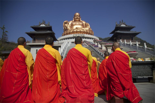 ​弥勒道场 闻名寰宇