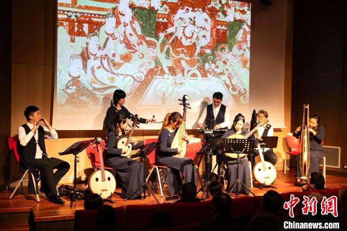 《丝路回响：过去、现在、未来》音乐会在巴黎中国文化中心上演