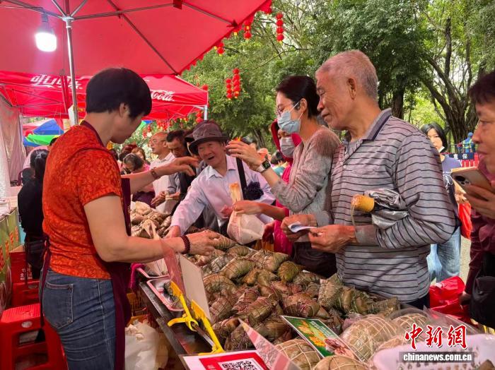 广州“波罗诞”千年庙会：非遗焕新“圈粉”八方