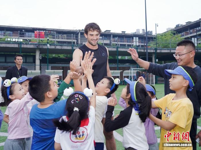 成都公开赛：从“来参赛”到“来感受一座城市”