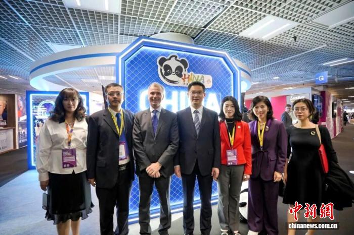 “中国联合展台”亮相第42届法国戛纳电视节